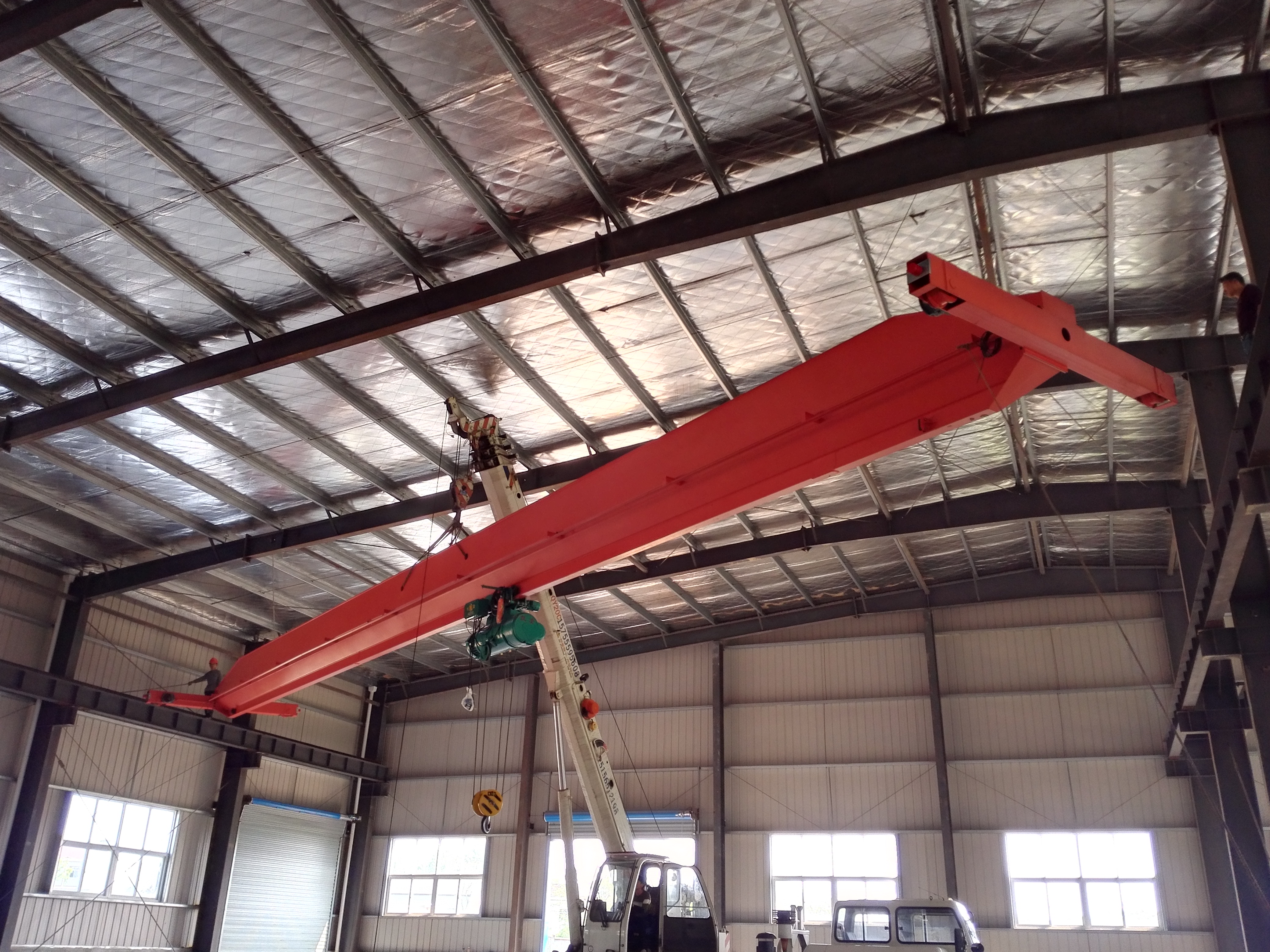  10噸電動(dòng)單梁起重機(jī) 