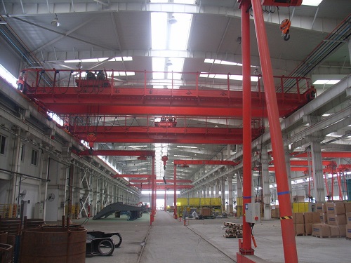 橋式起重機(jī)