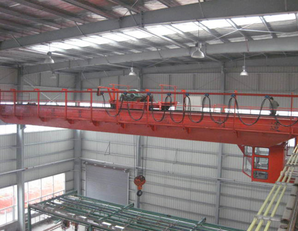 整版式起重機(jī)