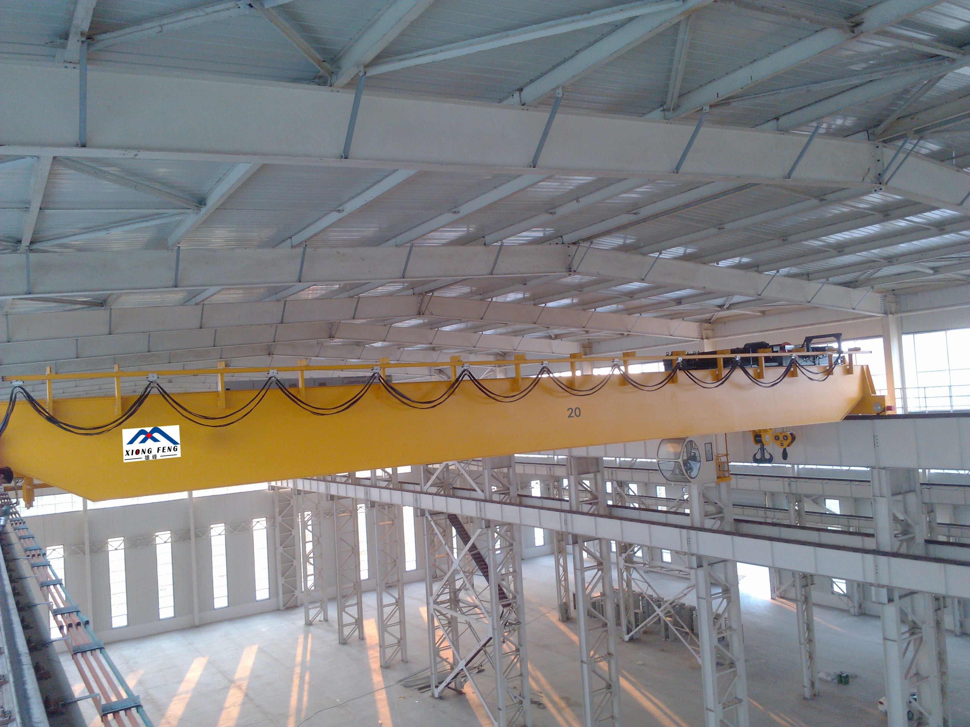 雄峰QD20-18.5m雙梁吊鉤橋式起重機 雄峰QD20-18.5m雙梁吊鉤橋式起重機